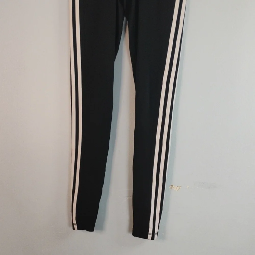 Adidas Black w/ White Stripes Activewear Leggings Size S Sporty Athleisure